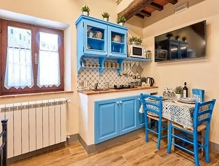La Casina Di Iole